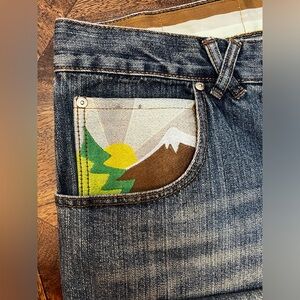 LR Geans by LRG “Make Jeans not war”